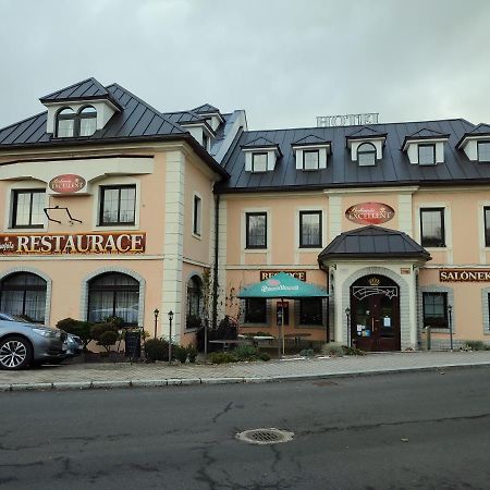 Hotel Bohemia Excellent Klášterec nad Ohří Eksteriør billede